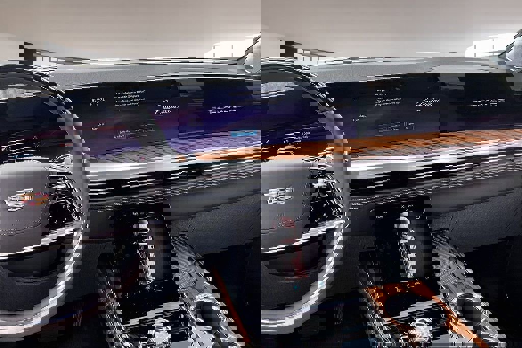 New 2026 Cadillac Escalade Platinum Sport w/ LPO, ONYX Package image 7