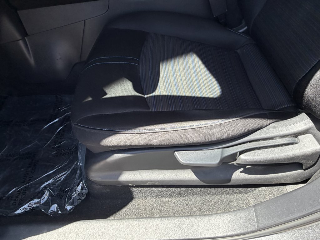 Used 2024 Nissan Leaf S FWD image 30