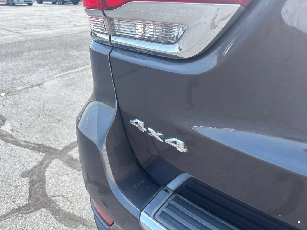 Used 2017 Jeep Grand Cherokee Limited AWD/4WD image 34