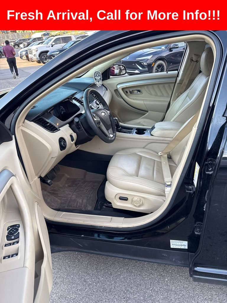 Used 2018 Ford Taurus SEL image 5