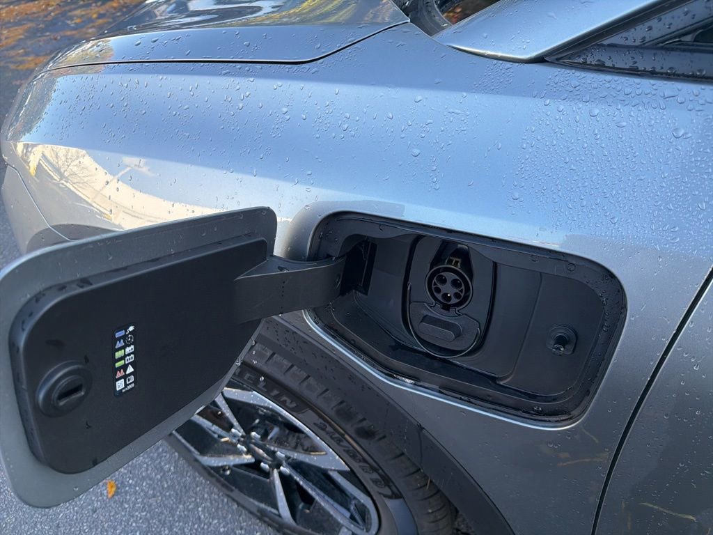 New 2026 Chevrolet Equinox EV LT image 42