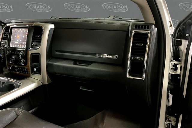 Used 2017 RAM 3500 Laramie image 34