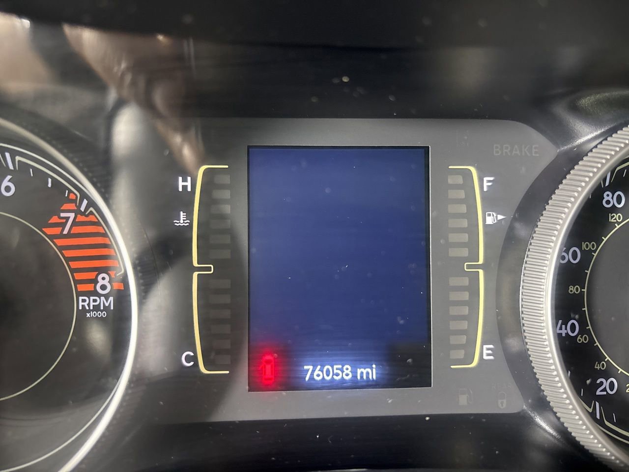 Used 2022 Jeep Cherokee Latitude w/ Sun & Sound Group AWD/4WD image 13