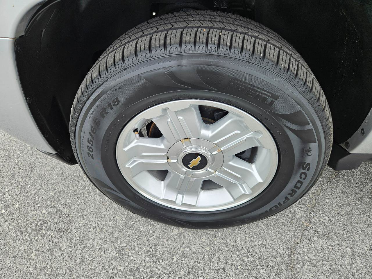 Used 2013 Chevrolet Avalanche LT AWD/4WD image 10