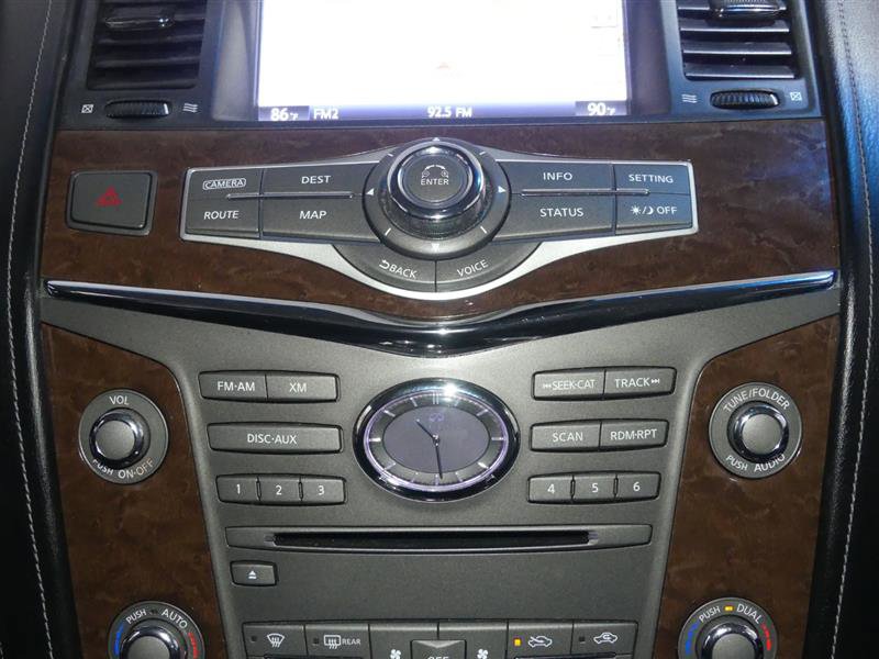 Used 2017 INFINITI QX80 4WD w/ Driver Assistance Package image 39