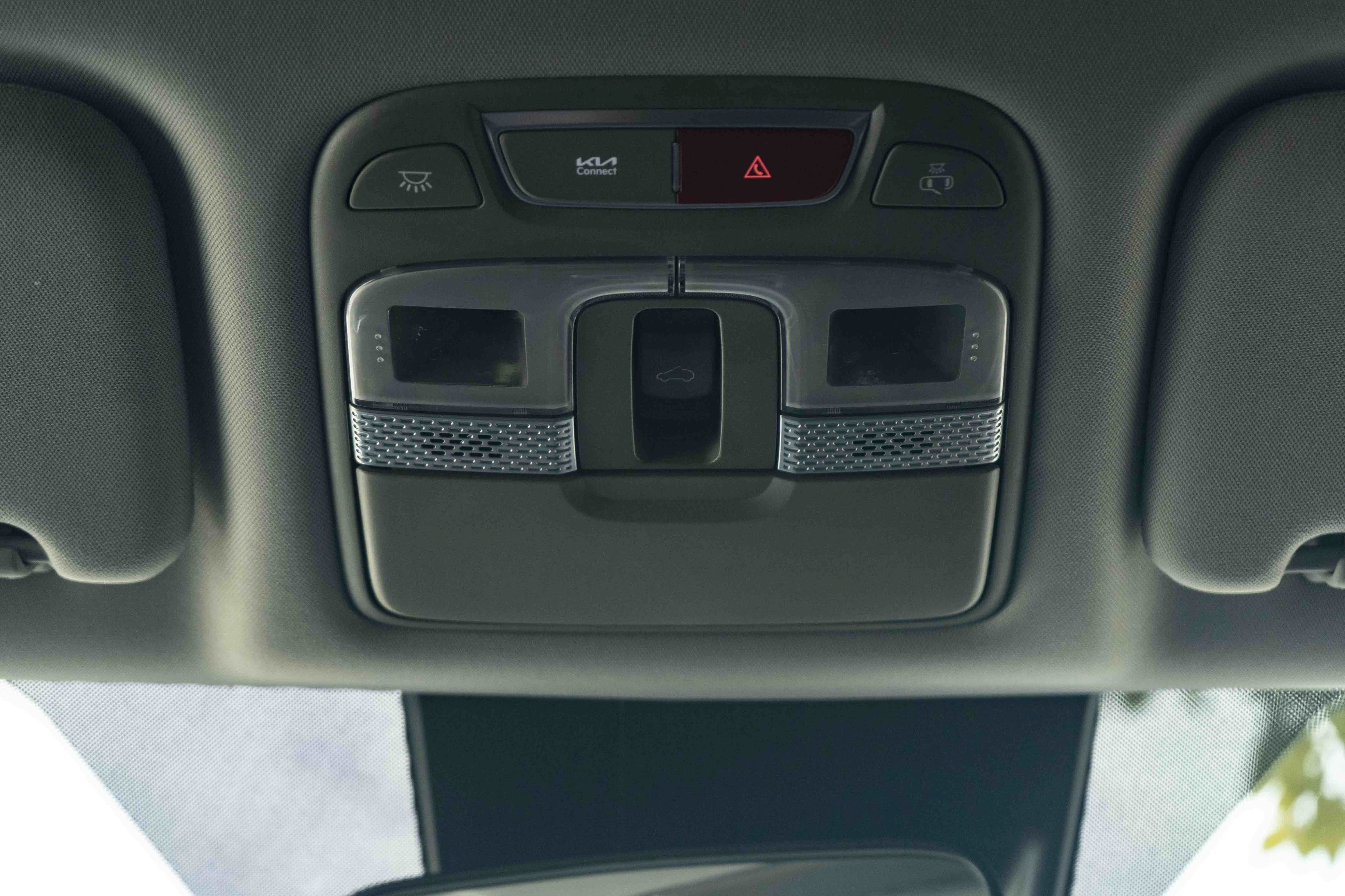 Used 2025 Kia Telluride S FWD image 36