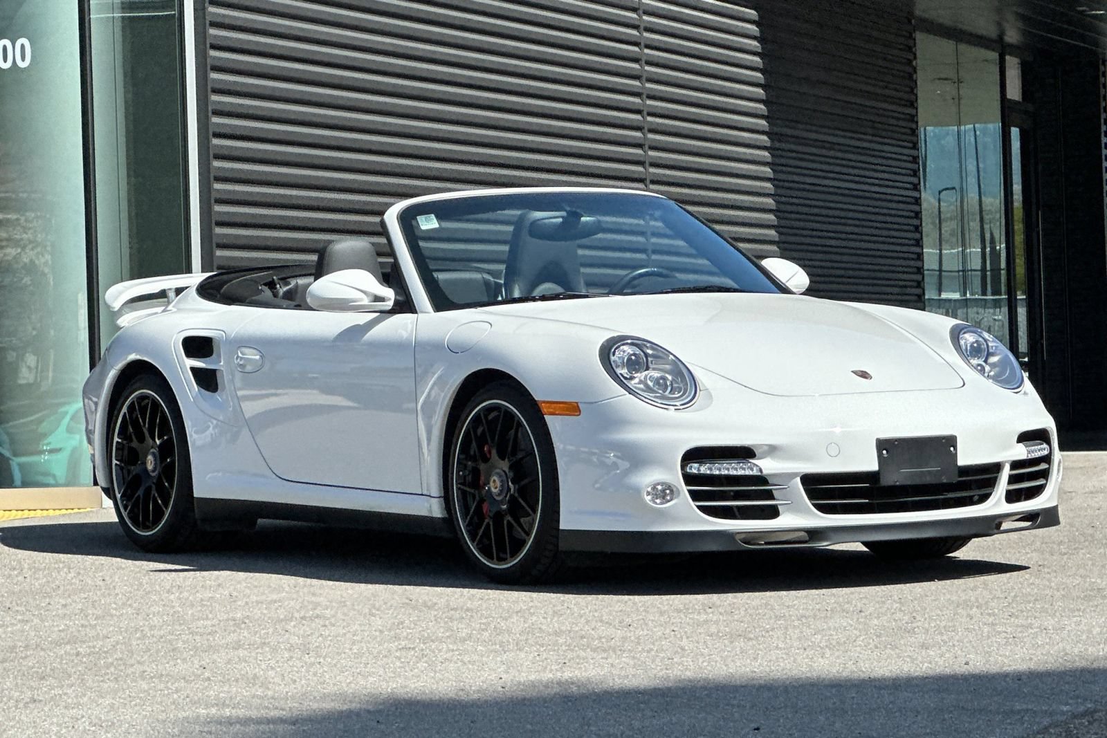 Used 2011 Porsche 911 Turbo AWD/4WD image 10