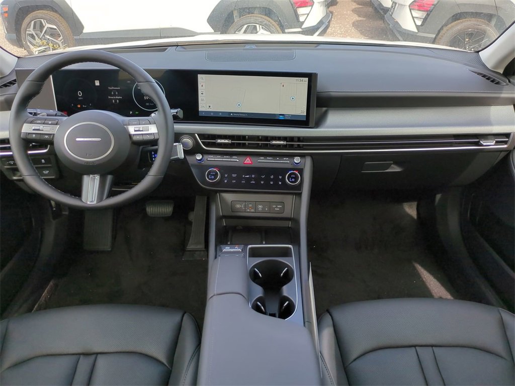 New 2025 Hyundai Sonata Limited image 14