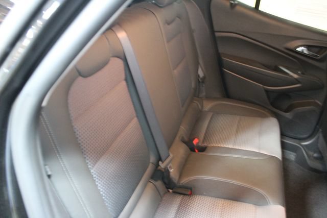 Used 2024 Chevrolet Trax LT w/ Driver Confidence Package FWD image 9