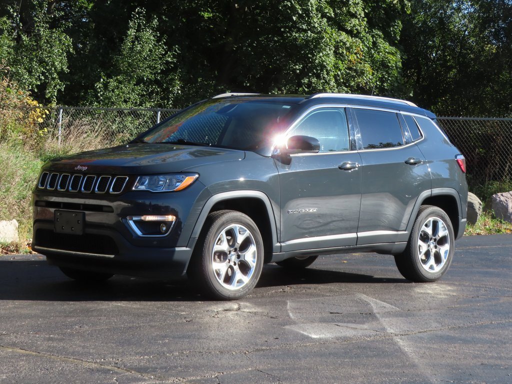 Used 2018 Jeep Compass Limited w/ Navigation Group image 20