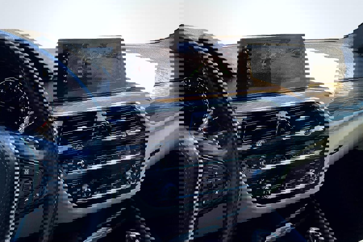 Used 2017 BMW 540i image 6