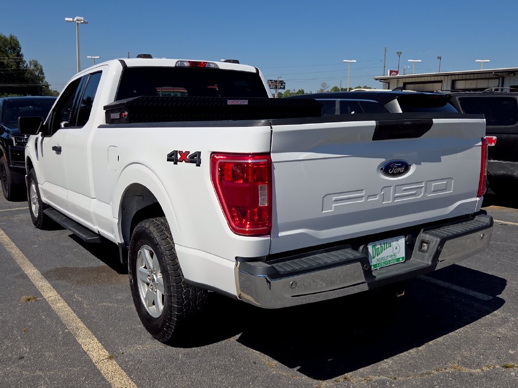 Used 2022 Ford F150 XLT w/ Equipment Group 301A Mid AWD/4WD image 14