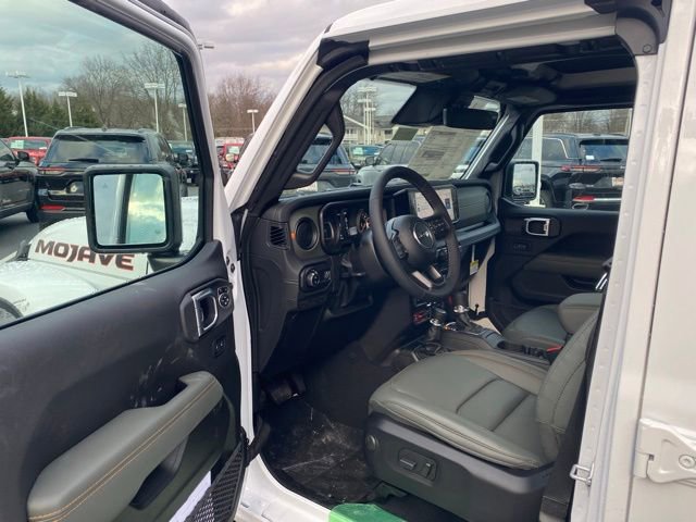 New 2026 Jeep Gladiator Mojave image 14