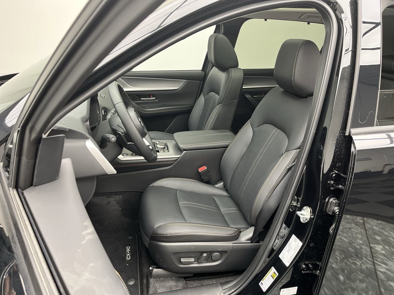 New 2026 MAZDA CX-90 Plug-In Hybrid w/Premium Sport AWD/4WD image 10