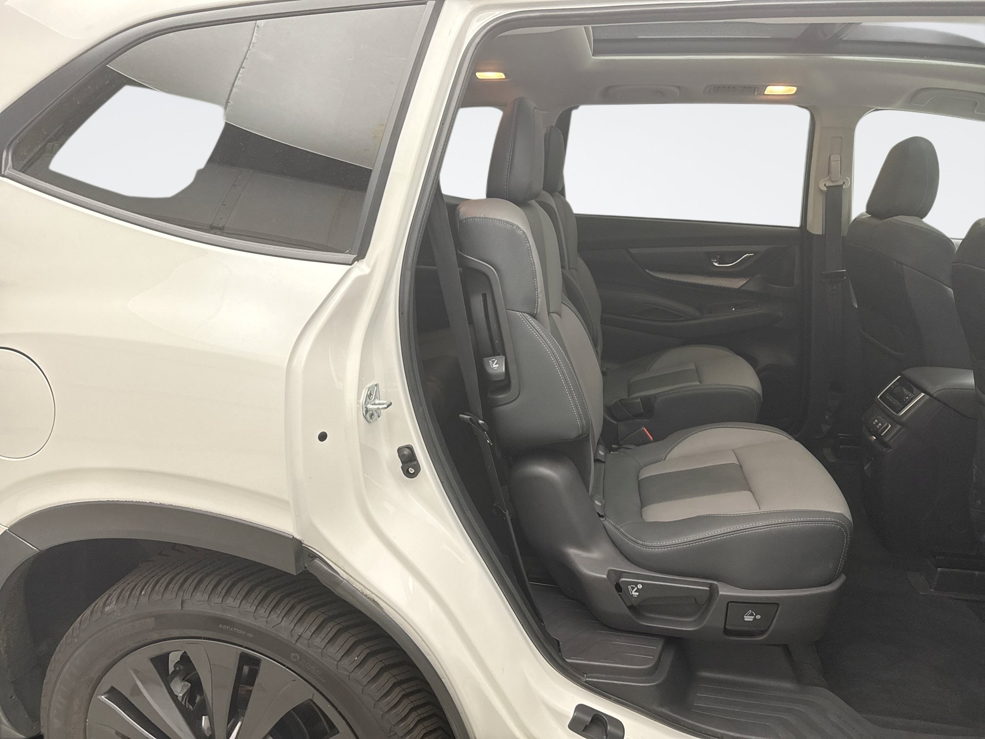Used 2022 Subaru Ascent Onyx Edition AWD/4WD image 19