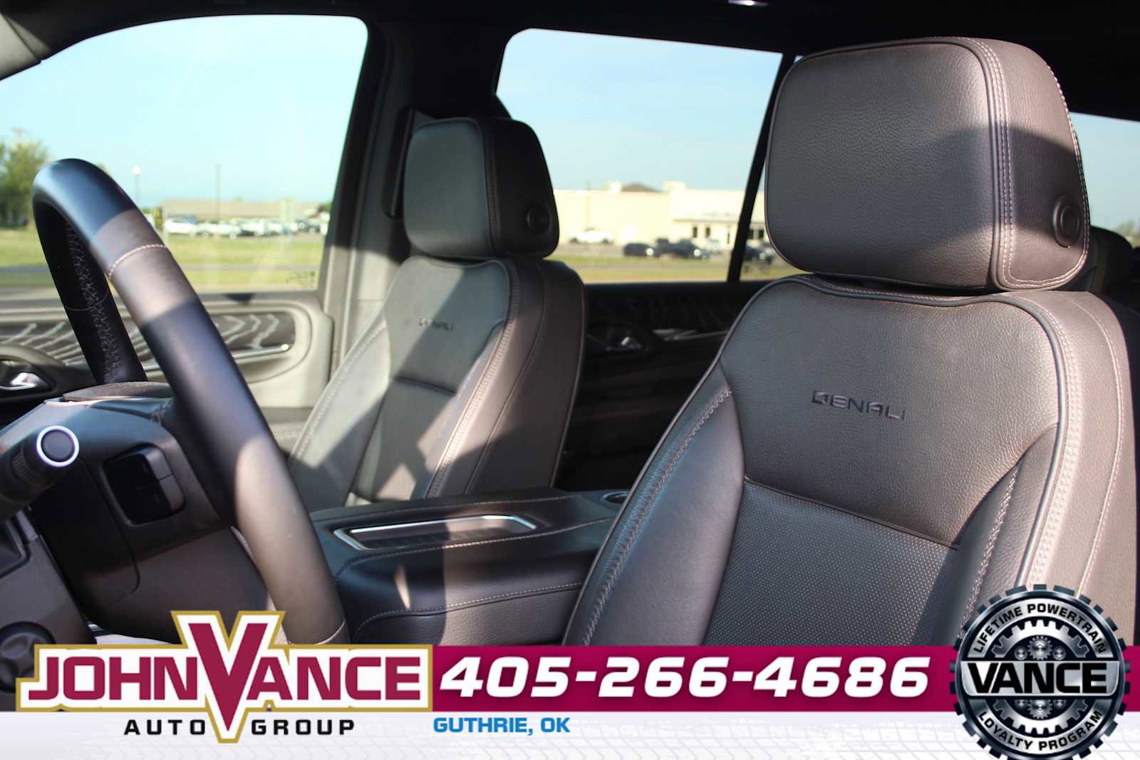 Used 2023 GMC Yukon Denali w/ Max Trailering Package AWD/4WD image 25
