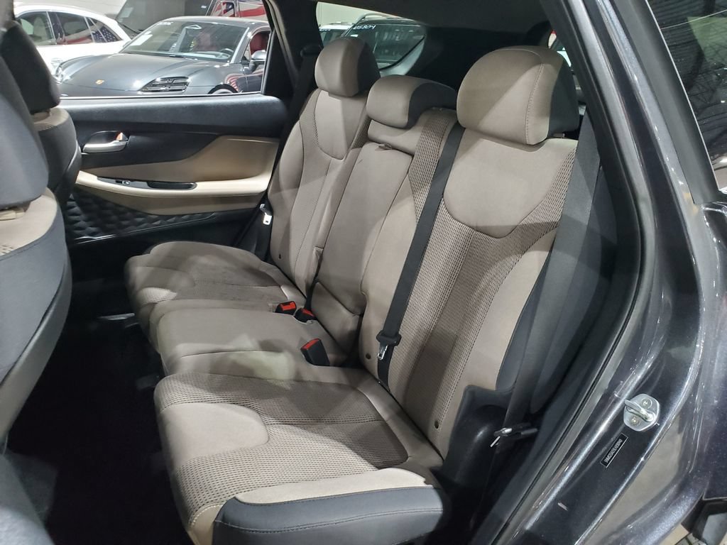 Used 2020 Hyundai Santa Fe SE FWD image 19
