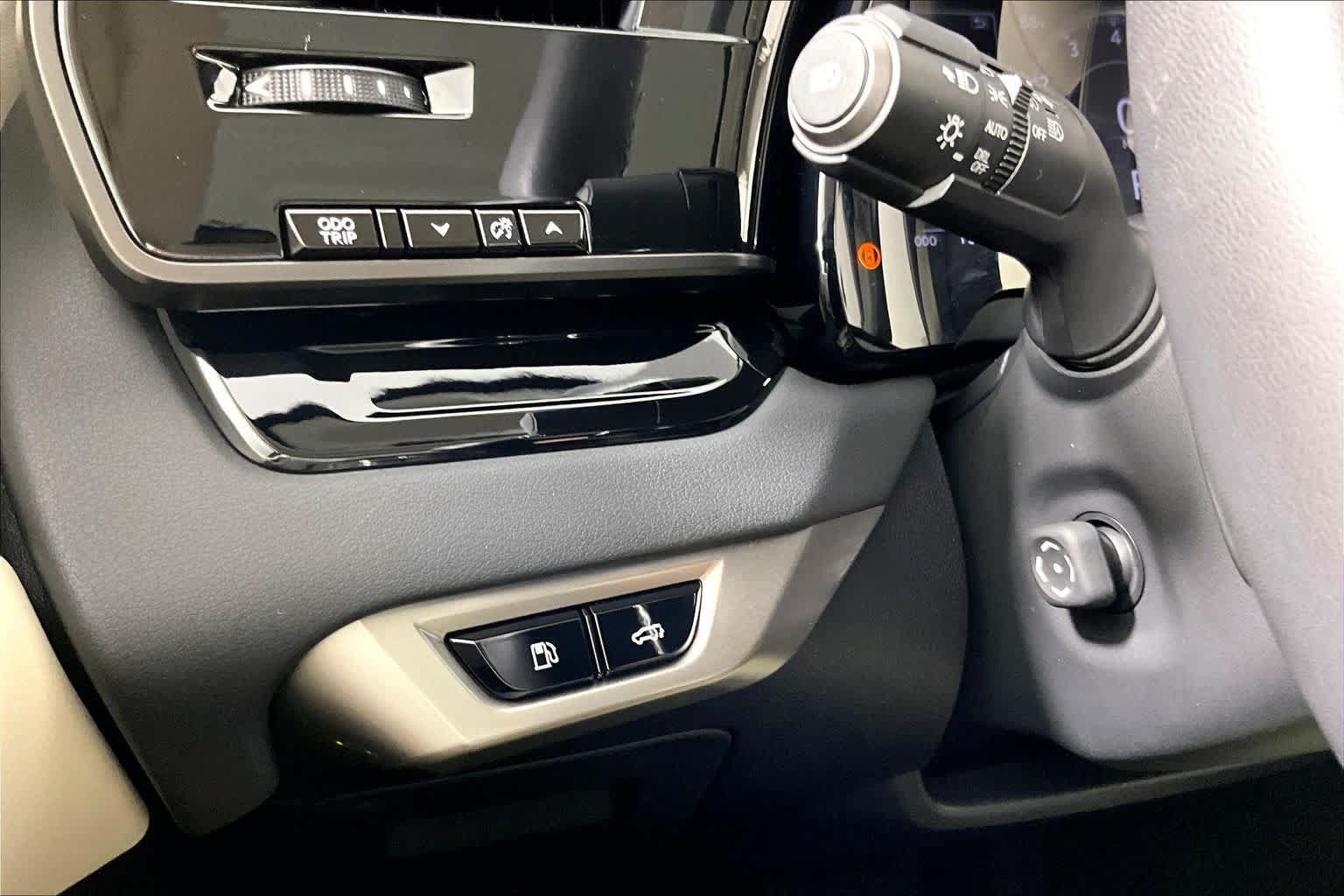 Certified 2024 Lexus RX 350 FWD w/ Technology Package image 33