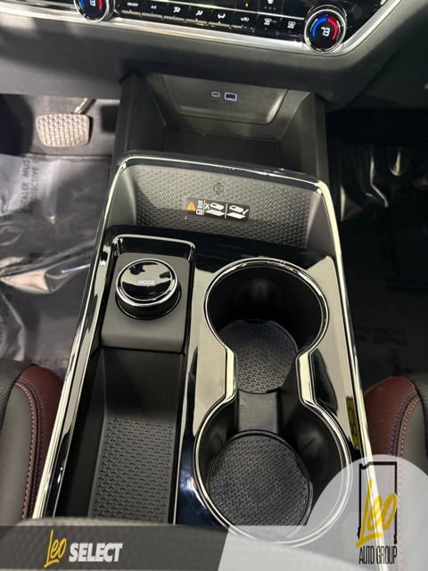 Used 2026 Chevrolet Equinox RS w/ LPO, Floor Liner Package AWD/4WD image 20