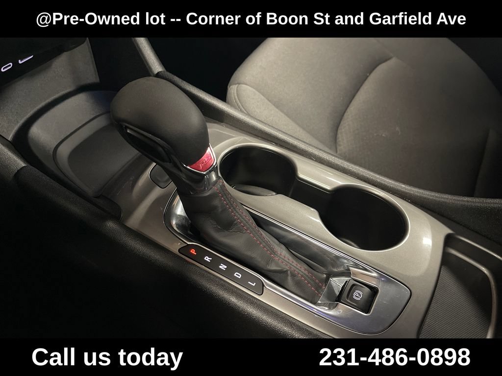 Used 2023 Chevrolet Malibu RS FWD image 24