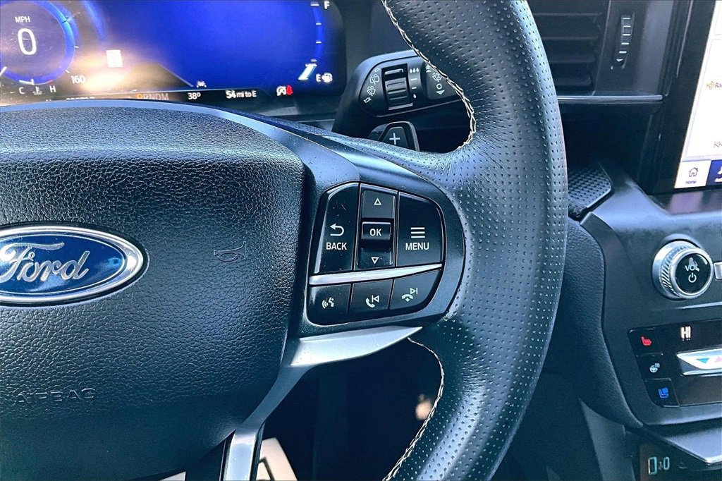 Certified 2020 Ford Explorer ST w/ Premium Technology Package image 18