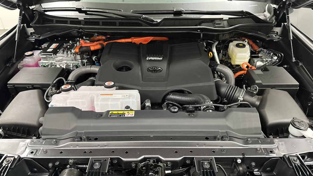 Certified 2024 Toyota Sequoia SR5 w/ SR5 Premium Package AWD/4WD image 11