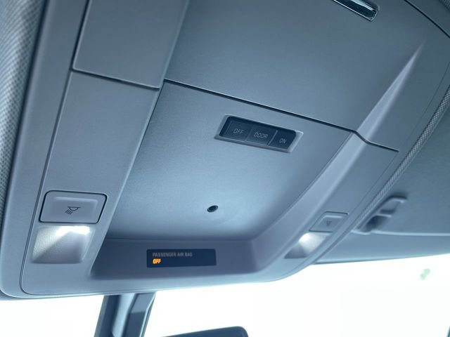 Used 2019 Chevrolet Silverado 1500 Custom w/ Custom Convenience Package image 32