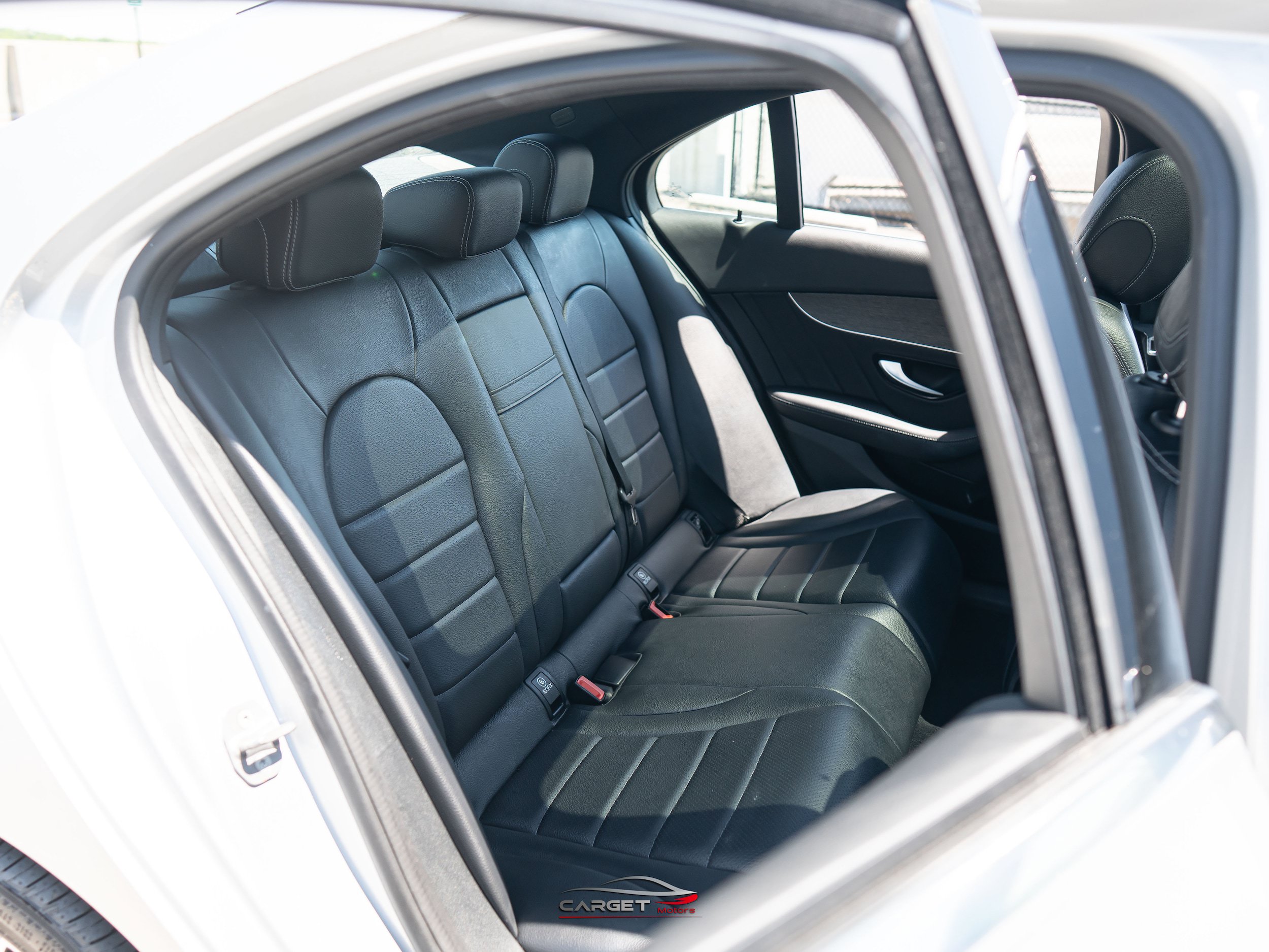Used 2021 Mercedes-Benz C 300 4MATIC Sedan w/ AMG Line image 16