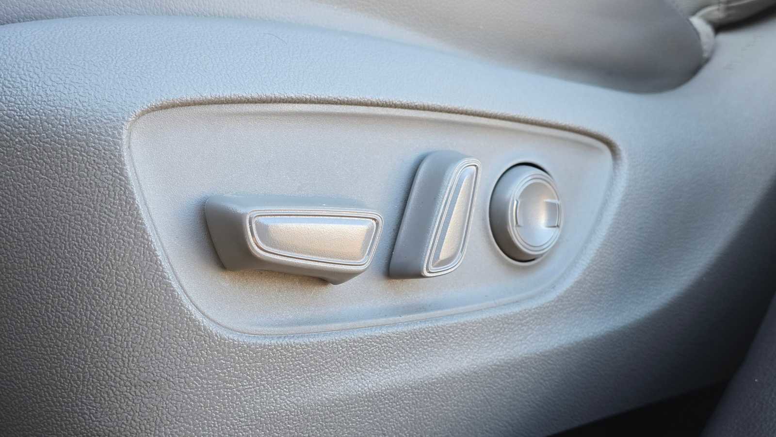 Used 2022 Toyota Highlander Platinum image 28