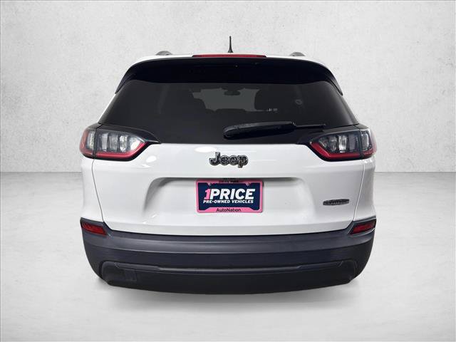 Used 2019 Jeep Cherokee Latitude w/ Popular Appearance Group FWD image 4