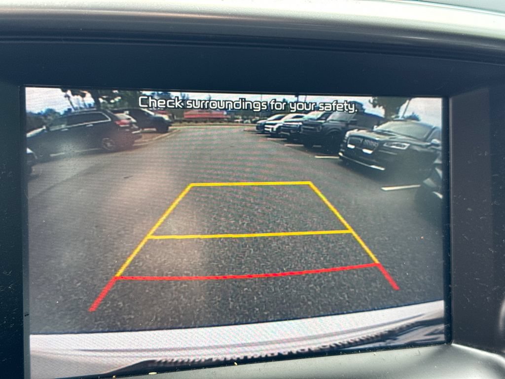 Used 2019 Kia Sorento FWD image 29