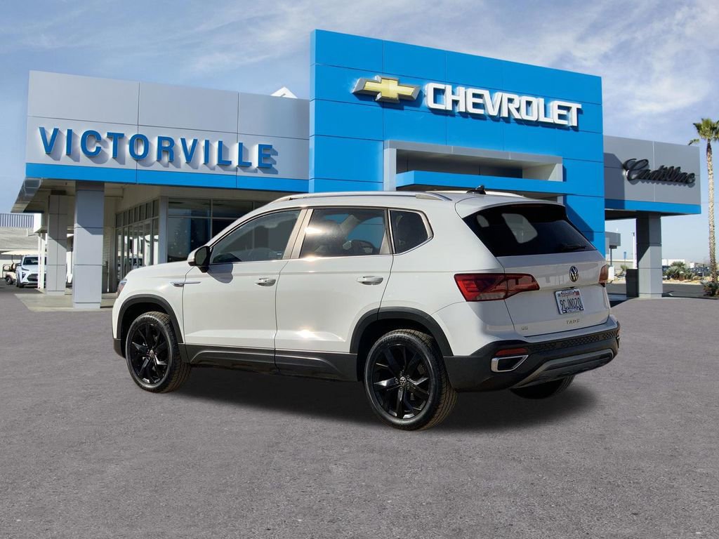 Used 2022 Volkswagen Taos SE image 6