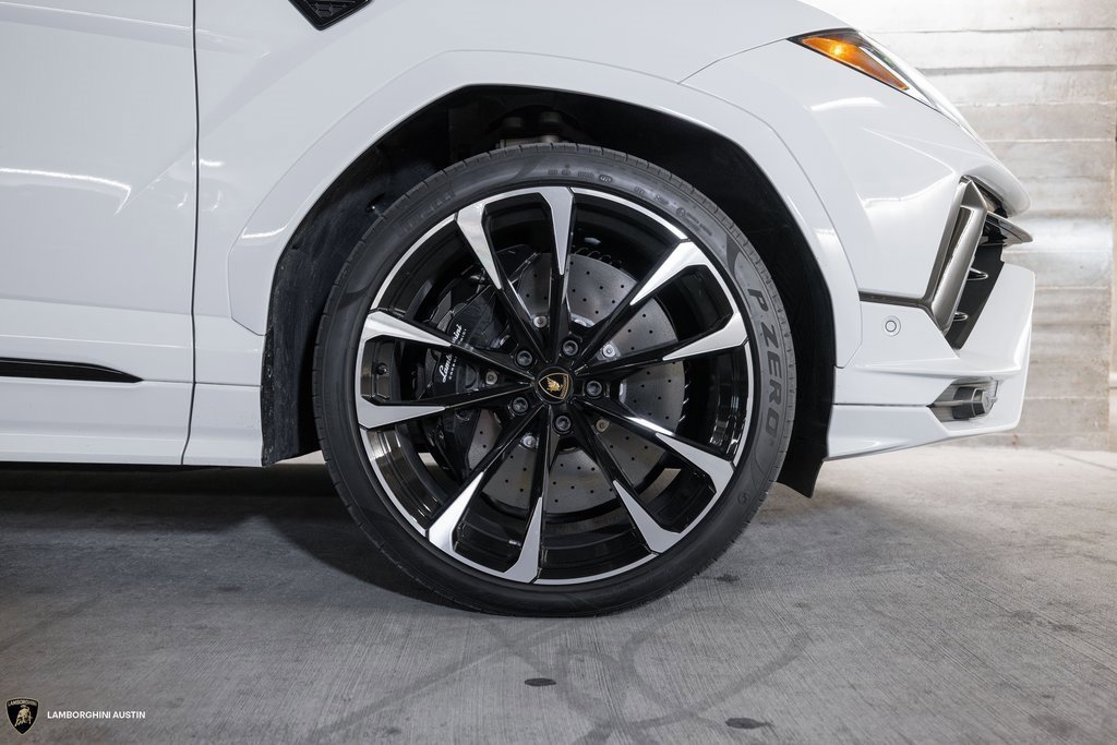 Used 2024 Lamborghini Urus S image 19
