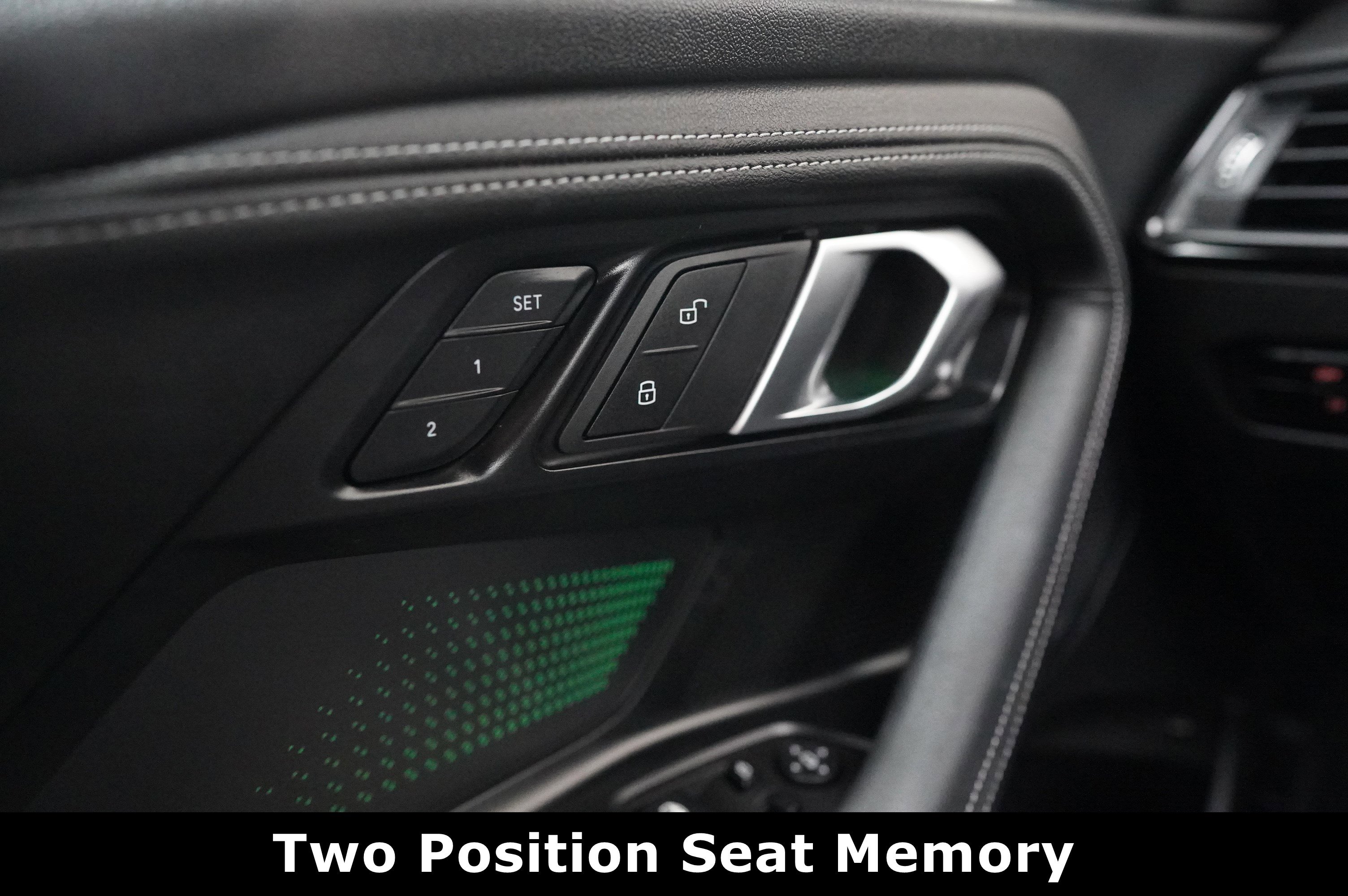 Used 2024 BMW 230i Coupe w/ Premium Package image 32