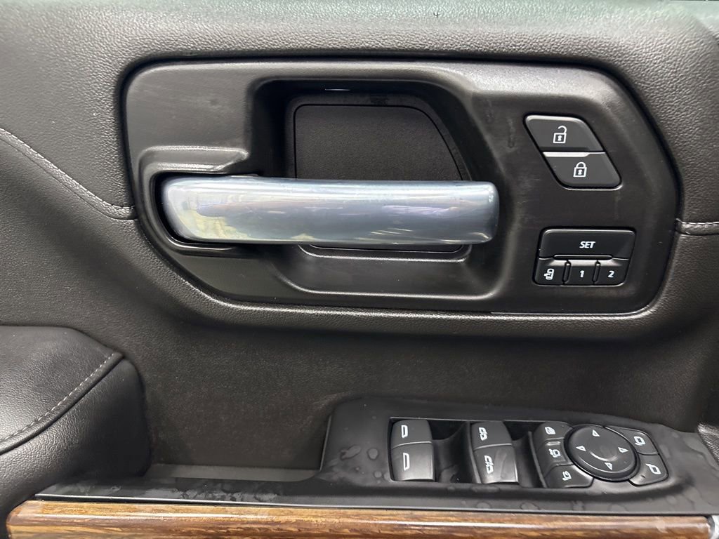 Used 2021 Chevrolet Silverado 3500 High Country image 16