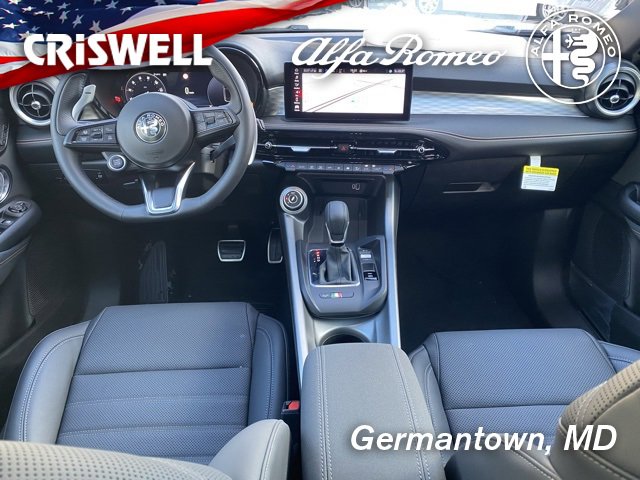 New 2025 Alfa Romeo Tonale w/ Premium Package image 43