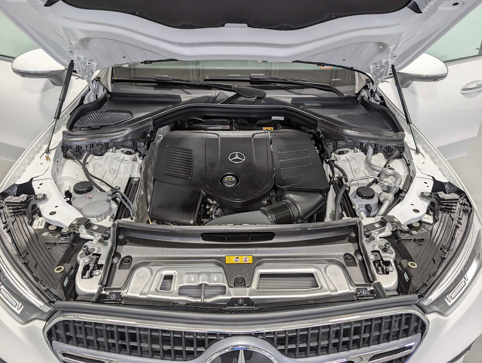 New 2026 Mercedes-Benz GLC 300 4MATIC image 11