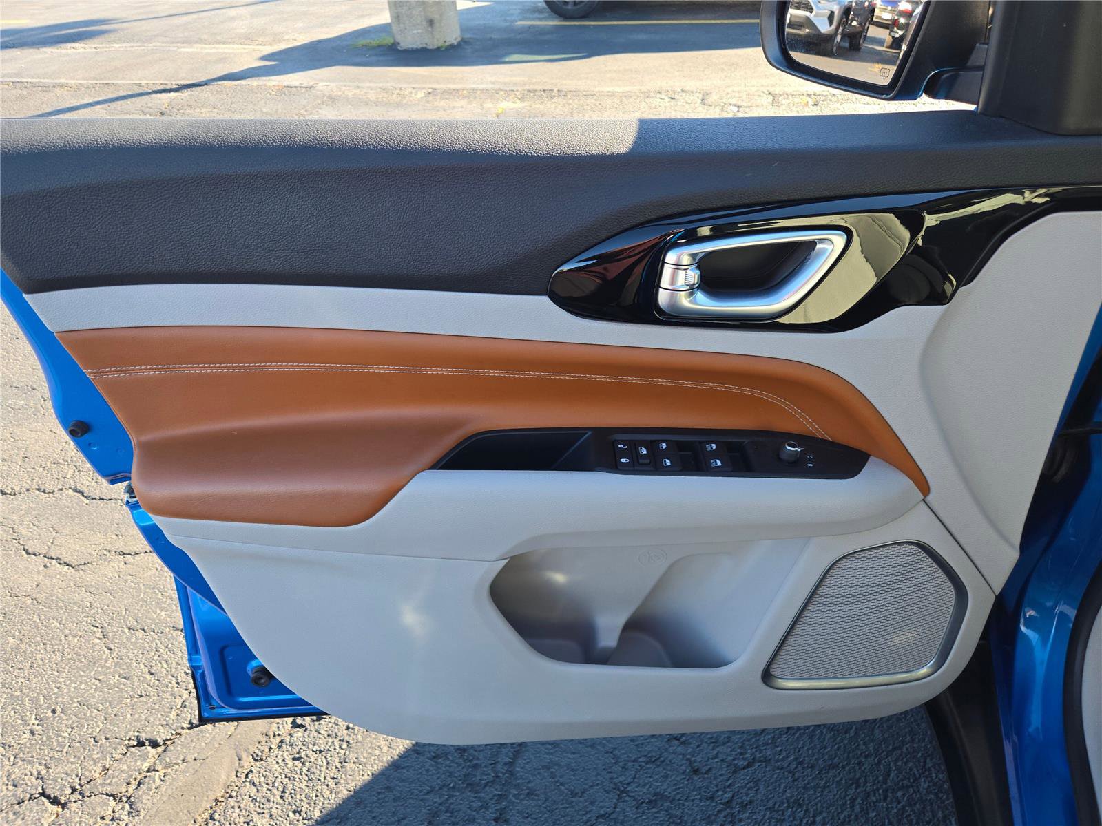 Certified 2022 Jeep Compass Limited image 22