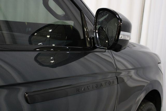 New 2026 Lincoln Navigator L Reserve w/ Jet Appearance Package image 63