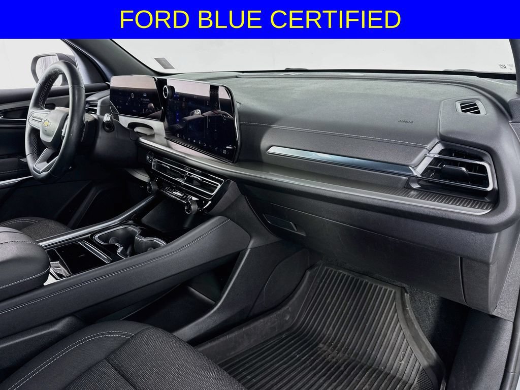 Used 2024 Chevrolet Traverse LS w/ LPO, Floor Liner Package FWD image 33