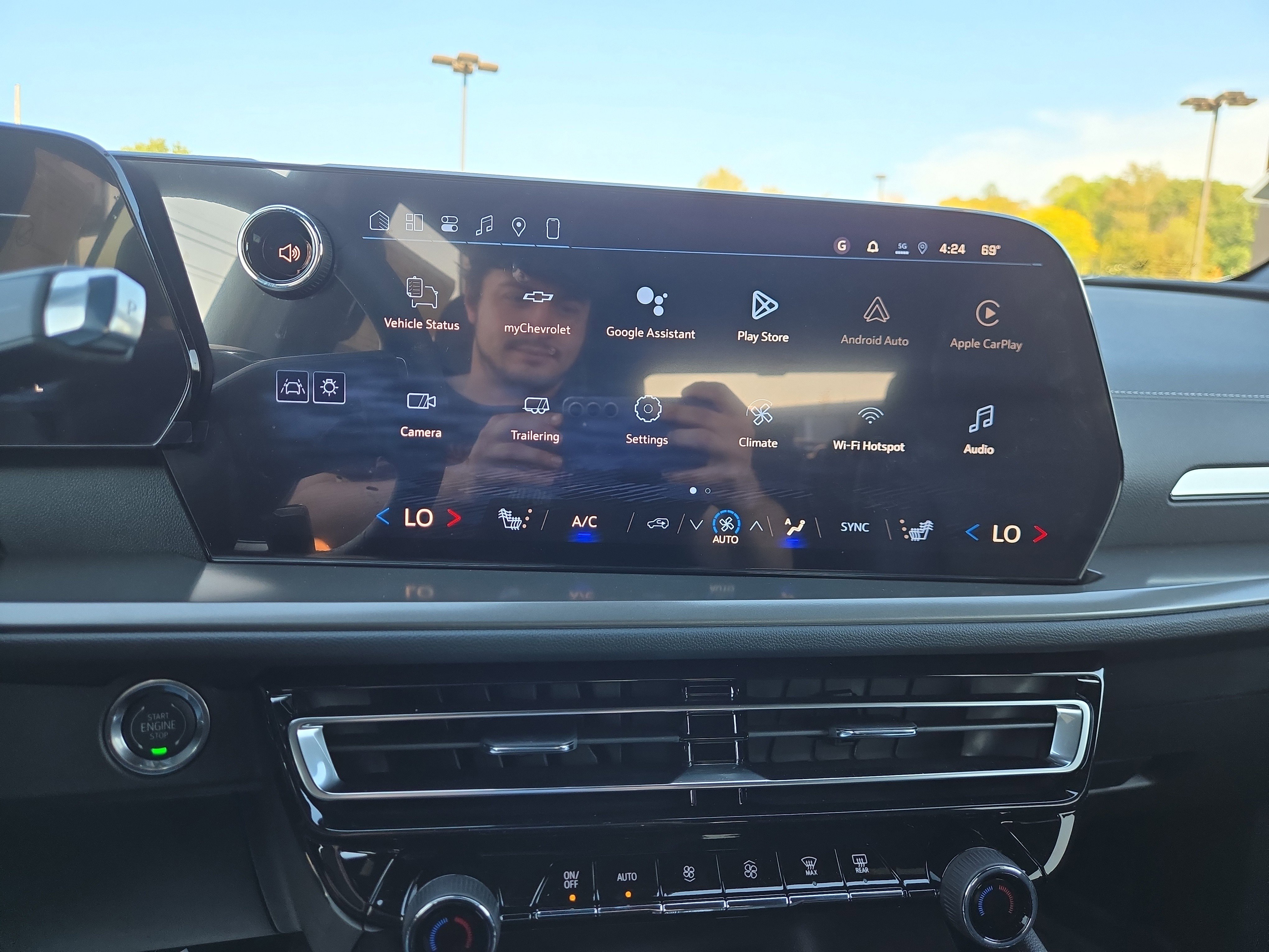 New 2026 Chevrolet Traverse LT w/ Driver Confidence Package image 26