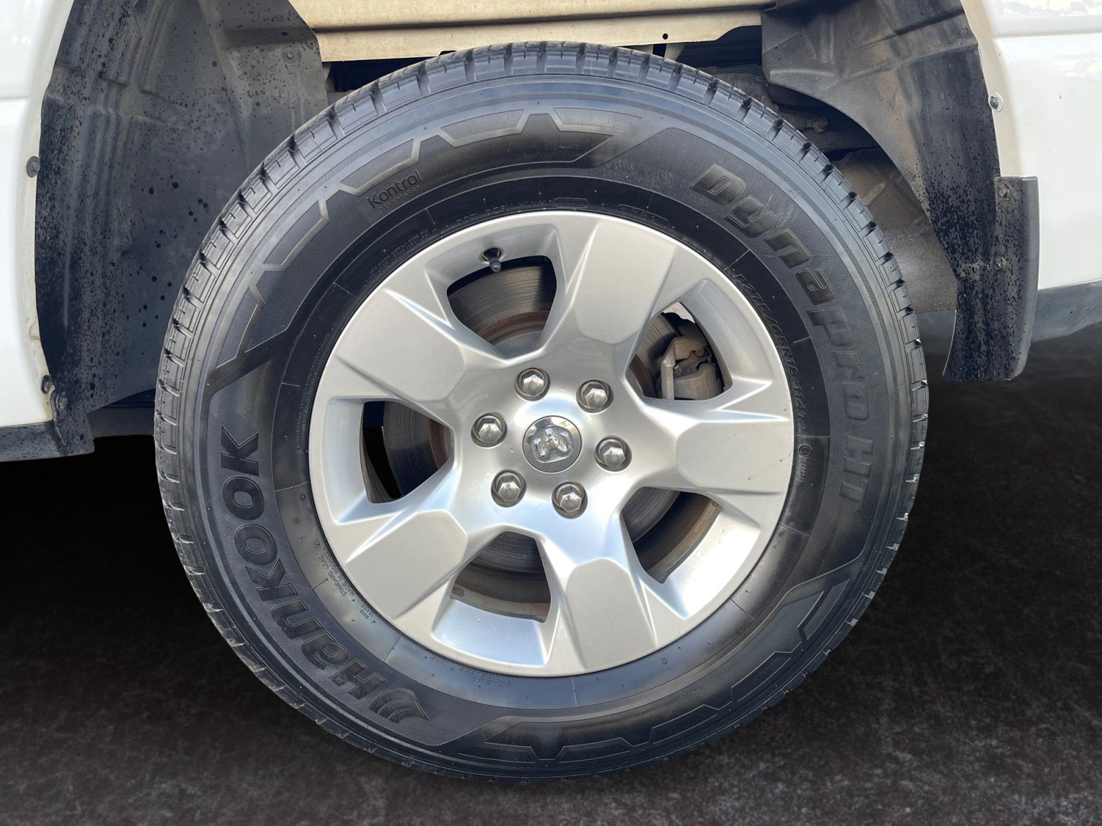 Used 2019 RAM 1500 Big Horn AWD/4WD image 14