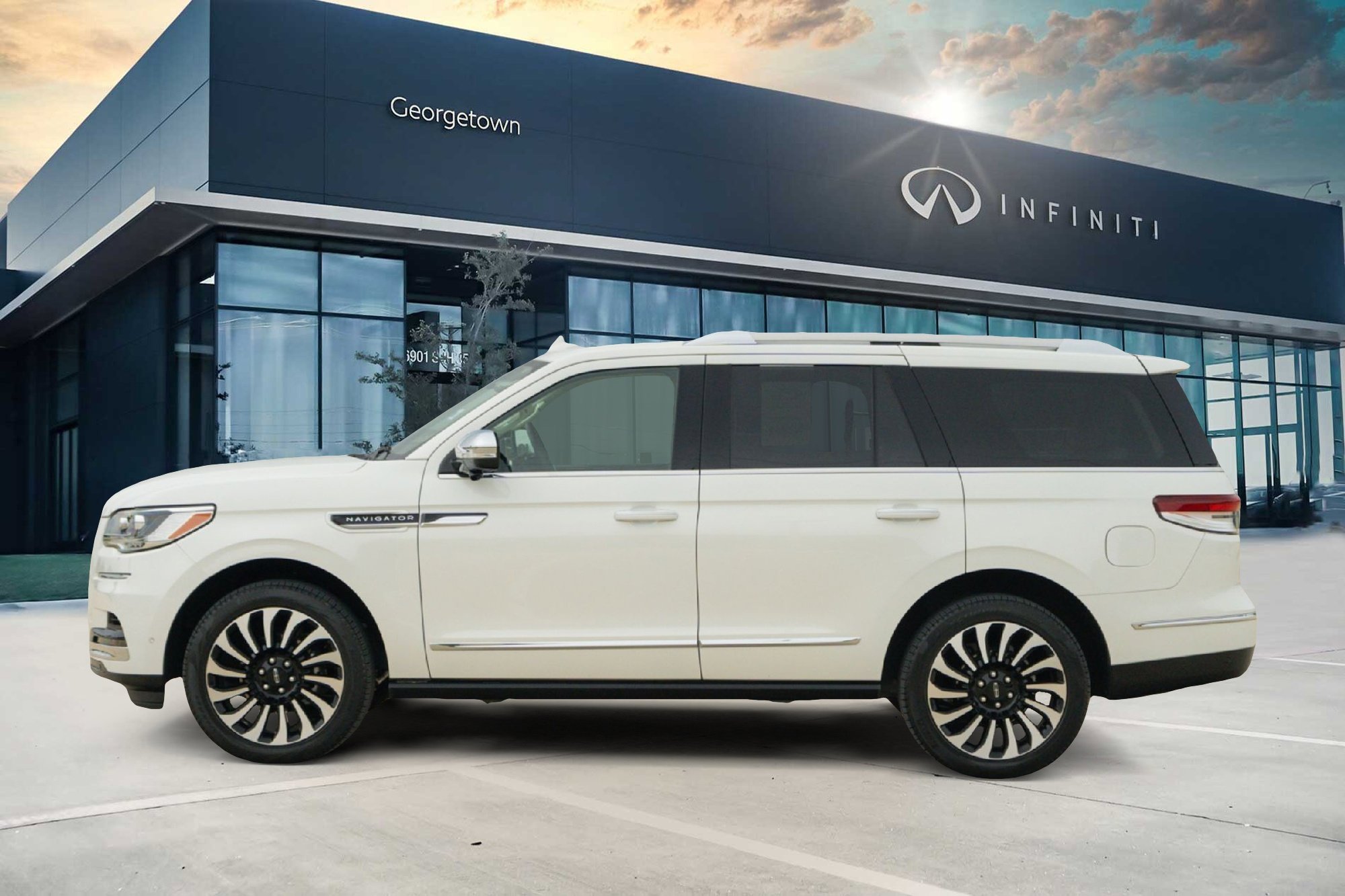 Used 2024 Lincoln Navigator Black Label AWD/4WD image 6