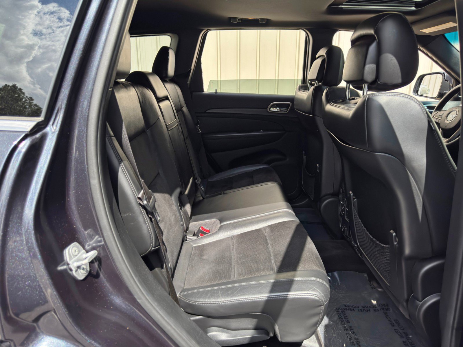 Used 2015 Jeep Grand Cherokee Altitude AWD/4WD image 41