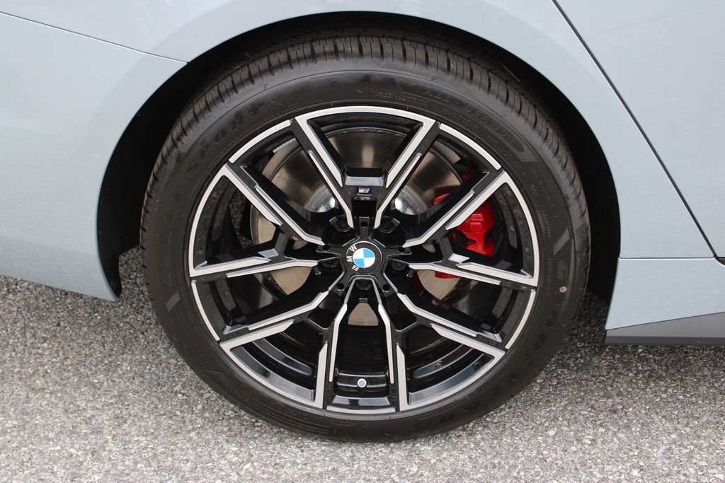 Used 2026 BMW 430i xDrive w/ M Sport Package AWD/4WD image 40
