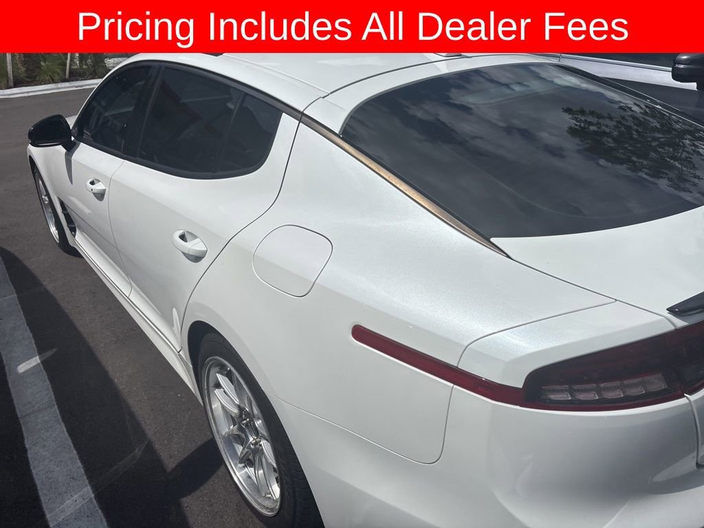Used 2023 Kia Stinger GT-Line w/ Sun & Sound Package RWD image 16