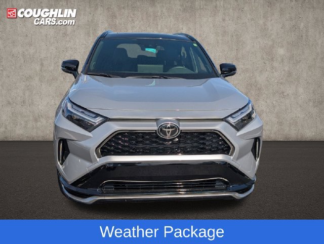 Used 2025 Toyota RAV4 XSE w/ Weather Package AWD/4WD image 3