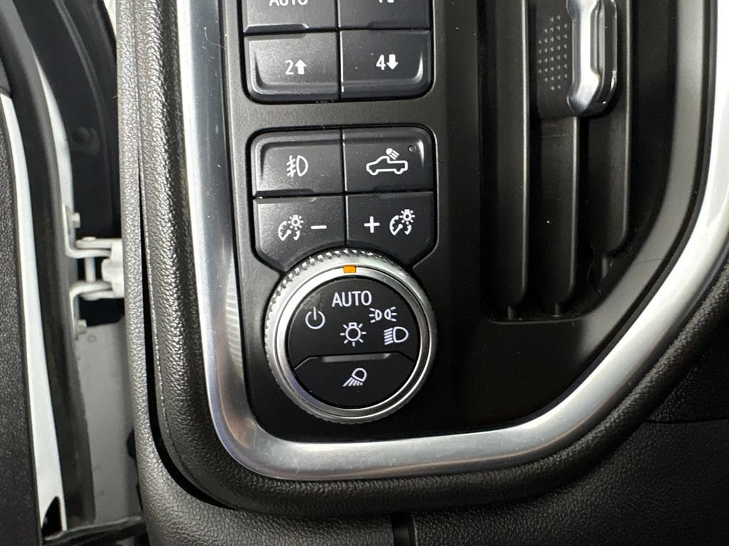 Used 2021 GMC Sierra 1500 SLT AWD/4WD image 19