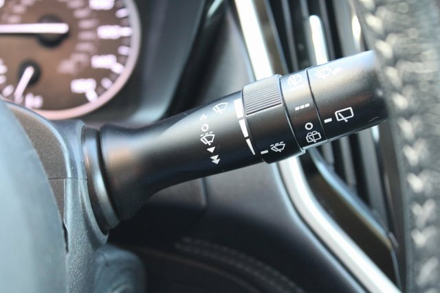 Used 2022 Subaru Outback Premium image 31