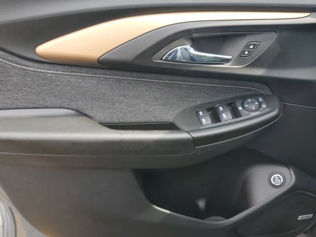 Certified 2023 Chevrolet TrailBlazer ACTIV w/ Sun and Liftgate Package FWD image 16
